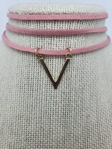 choker-necklace-pink -leather